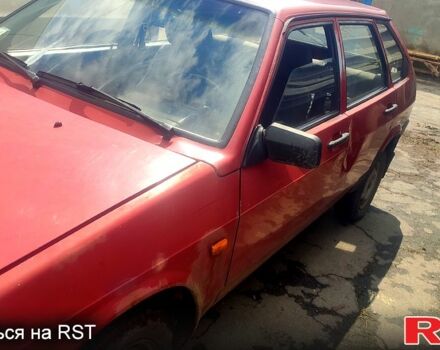 Красный ВАЗ 2109, объемом двигателя 1.3 л и пробегом 1 тыс. км за 900 $, фото 1 на Automoto.ua