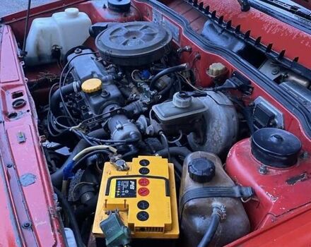 ВАЗ 2109 1989 в Кропивницком (Кировограде) на Automoto.ua Красный ВАЗ 2109, объемом двигателя 1.5 л и пробегом 300 тыс. км за 559 $, фото 12 на Automoto.ua