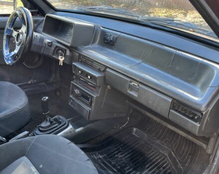 ВАЗ 2109 1989 в Кривом Роге на Automoto.ua Красный ВАЗ 2109, объемом двигателя 1.3 л и пробегом 15 тыс. км за 434 $, фото 7 на Automoto.ua