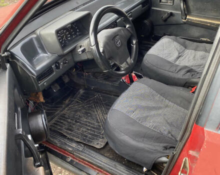 Красный ВАЗ 2109, объемом двигателя 1.6 л и пробегом 150 тыс. км за 600 $, фото 8 на Automoto.ua