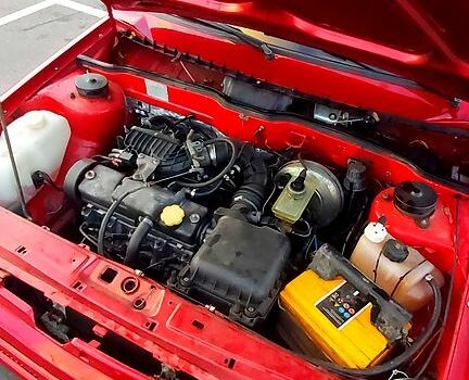 Червоний ВАЗ 2109, об'ємом двигуна 1.3 л та пробігом 150 тис. км за 2000 $, фото 3 на Automoto.ua
