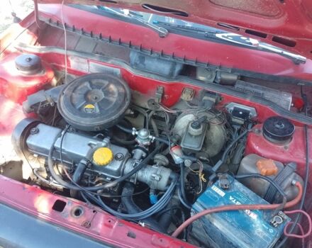 Красный ВАЗ 2109, объемом двигателя 1.5 л и пробегом 94 тыс. км за 650 $, фото 3 на Automoto.ua