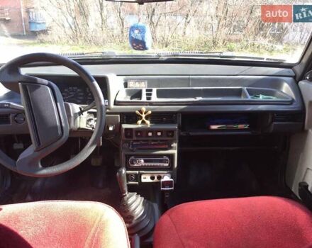 Красный ВАЗ 2109, объемом двигателя 1.5 л и пробегом 100 тыс. км за 1300 $, фото 3 на Automoto.ua