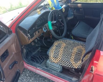 Красный ВАЗ 2109, объемом двигателя 1.5 л и пробегом 94 тыс. км за 650 $, фото 2 на Automoto.ua