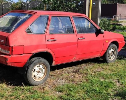 Красный ВАЗ 2109, объемом двигателя 1.5 л и пробегом 300 тыс. км за 500 $, фото 5 на Automoto.ua