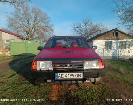 Красный ВАЗ 2109, объемом двигателя 1.5 л и пробегом 190 тыс. км за 827 $, фото 5 на Automoto.ua