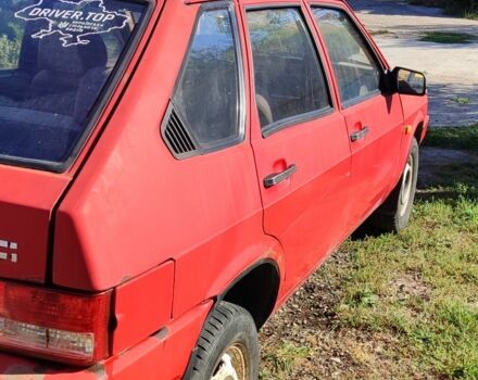 Красный ВАЗ 2109, объемом двигателя 1.5 л и пробегом 300 тыс. км за 500 $, фото 4 на Automoto.ua