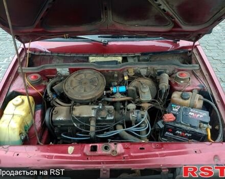 Красный ВАЗ 2109, объемом двигателя 1.5 л и пробегом 215 тыс. км за 1000 $, фото 6 на Automoto.ua