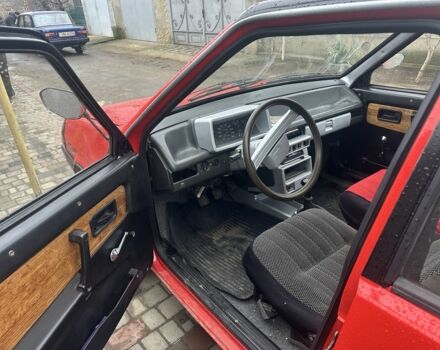 Красный ВАЗ 2109, объемом двигателя 1.3 л и пробегом 950 тыс. км за 1100 $, фото 4 на Automoto.ua
