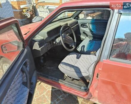 Красный ВАЗ 2109, объемом двигателя 1.3 л и пробегом 200 тыс. км за 1200 $, фото 1 на Automoto.ua