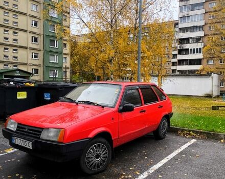 Красный ВАЗ 2109, объемом двигателя 1.3 л и пробегом 220 тыс. км за 2000 $, фото 4 на Automoto.ua