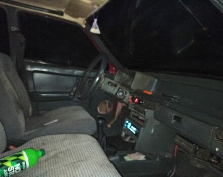 ВАЗ 2109 1990 в Софиевке на Automoto.ua Красный ВАЗ 2109, объемом двигателя 5 л и пробегом 80 тыс. км за 800 $, фото 2 на Automoto.ua