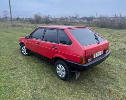 Красный ВАЗ 2109, объемом двигателя 1.3 л и пробегом 300 тыс. км за 1000 $, фото 4 на Automoto.ua