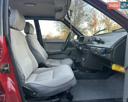 Красный ВАЗ 2109, объемом двигателя 1.29 л и пробегом 91 тыс. км за 2000 $, фото 10 на Automoto.ua