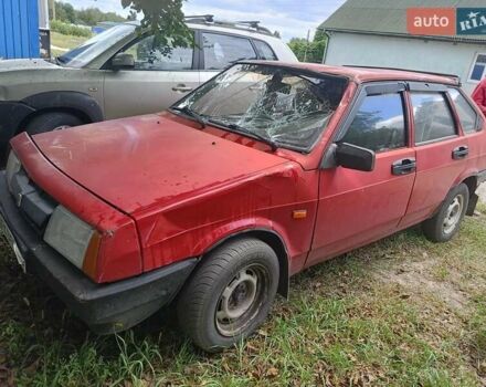 ВАЗ 2109 1990 в Вышгороде на Automoto.ua Красный ВАЗ 2109, объемом двигателя 1.3 л и пробегом 400 тыс. км за 400 $, фото 4 на Automoto.ua