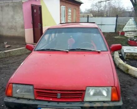 Красный ВАЗ 2109, объемом двигателя 1.5 л и пробегом 210 тыс. км за 1000 $, фото 3 на Automoto.ua