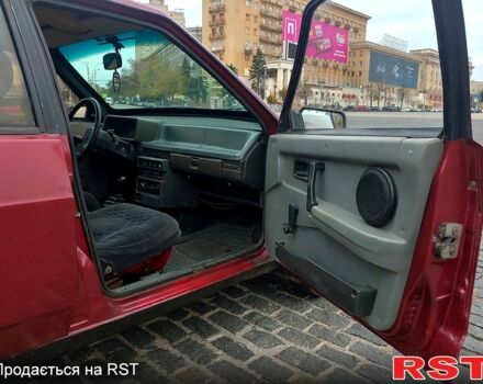 Красный ВАЗ 2109, объемом двигателя 1.5 л и пробегом 215 тыс. км за 1000 $, фото 10 на Automoto.ua