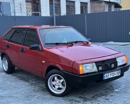 Красный ВАЗ 2109, объемом двигателя 1.3 л и пробегом 300 тыс. км за 950 $, фото 1 на Automoto.ua