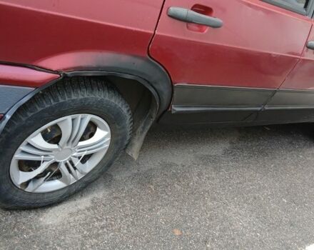 Красный ВАЗ 2109, объемом двигателя 1 л и пробегом 310 тыс. км за 950 $, фото 4 на Automoto.ua