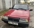 Красный ВАЗ 2109, объемом двигателя 1.5 л и пробегом 300 тыс. км за 557 $, фото 1 на Automoto.ua