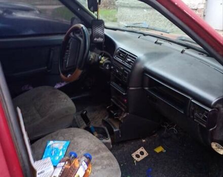 Червоний ВАЗ 2109, об'ємом двигуна 1.3 л та пробігом 200 тис. км за 900 $, фото 3 на Automoto.ua