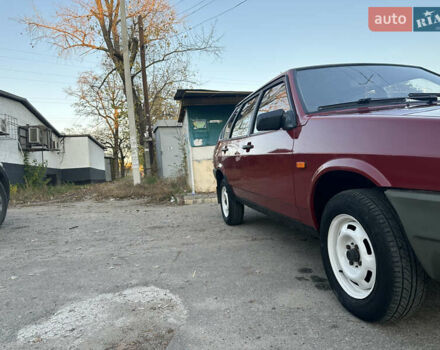 Красный ВАЗ 2109, объемом двигателя 1.29 л и пробегом 91 тыс. км за 2000 $, фото 5 на Automoto.ua
