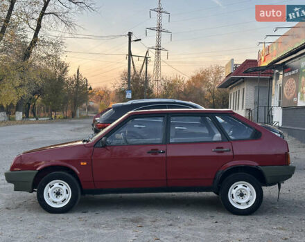 Красный ВАЗ 2109, объемом двигателя 1.29 л и пробегом 91 тыс. км за 2000 $, фото 1 на Automoto.ua