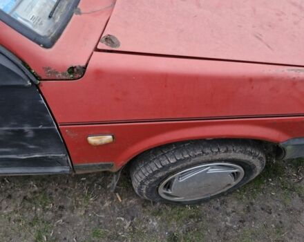 Красный ВАЗ 2109, объемом двигателя 1.3 л и пробегом 50 тыс. км за 473 $, фото 4 на Automoto.ua