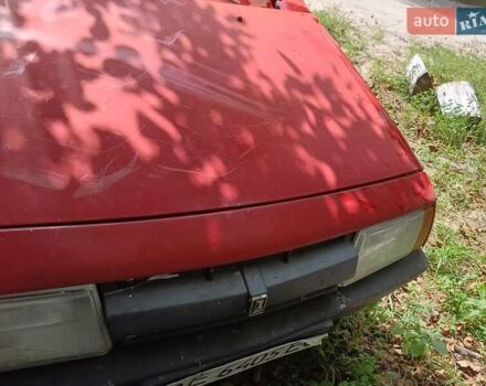ВАЗ 2109 1990 в Вышгороде на Automoto.ua Красный ВАЗ 2109, объемом двигателя 1.3 л и пробегом 400 тыс. км за 400 $, фото 2 на Automoto.ua