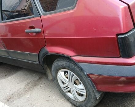 Красный ВАЗ 2109, объемом двигателя 1 л и пробегом 310 тыс. км за 950 $, фото 5 на Automoto.ua