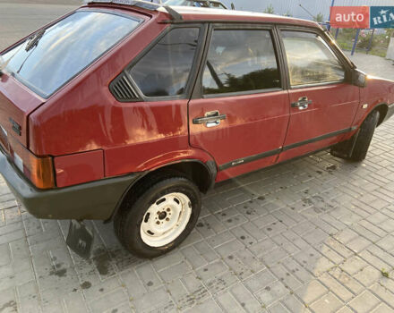 Красный ВАЗ 2109, объемом двигателя 1.5 л и пробегом 274 тыс. км за 815 $, фото 5 на Automoto.ua