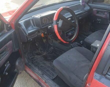 Красный ВАЗ 2109, объемом двигателя 1.3 л и пробегом 70 тыс. км за 450 $, фото 3 на Automoto.ua