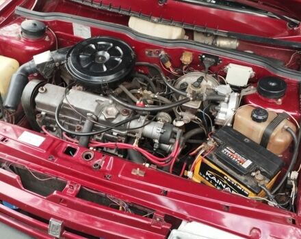 Красный ВАЗ 2109, объемом двигателя 1 л и пробегом 400 тыс. км за 900 $, фото 3 на Automoto.ua