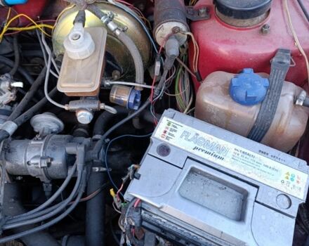 Красный ВАЗ 2109, объемом двигателя 1 л и пробегом 8 тыс. км за 750 $, фото 6 на Automoto.ua