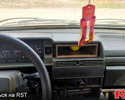 Красный ВАЗ 2109, объемом двигателя 15 л и пробегом 100 тыс. км за 999 $, фото 5 на Automoto.ua