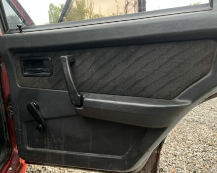 Красный ВАЗ 2109, объемом двигателя 1.3 л и пробегом 230 тыс. км за 550 $, фото 16 на Automoto.ua