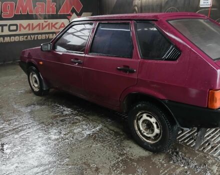 Красный ВАЗ 2109, объемом двигателя 1.5 л и пробегом 84 тыс. км за 1107 $, фото 2 на Automoto.ua