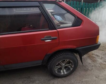 Красный ВАЗ 2109, объемом двигателя 1.29 л и пробегом 120 тыс. км за 1250 $, фото 4 на Automoto.ua