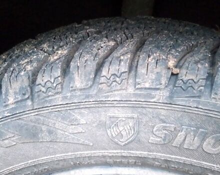 Красный ВАЗ 2109, объемом двигателя 1.3 л и пробегом 205 тыс. км за 1010 $, фото 4 на Automoto.ua