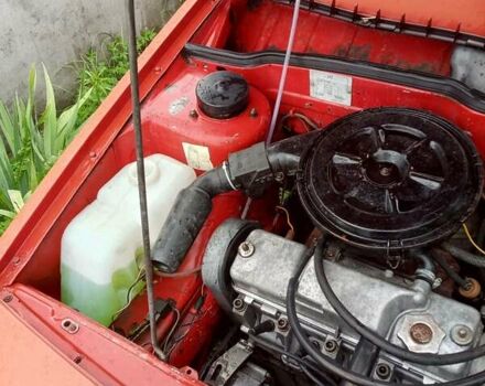 ВАЗ 2109 1991 в Хмельницком на Automoto.ua Красный ВАЗ 2109, объемом двигателя 1.29 л и пробегом 300 тыс. км за 700 $, фото 9 на Automoto.ua
