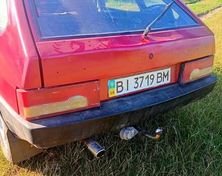 Красный ВАЗ 2109, объемом двигателя 1.5 л и пробегом 200 тыс. км за 800 $, фото 2 на Automoto.ua