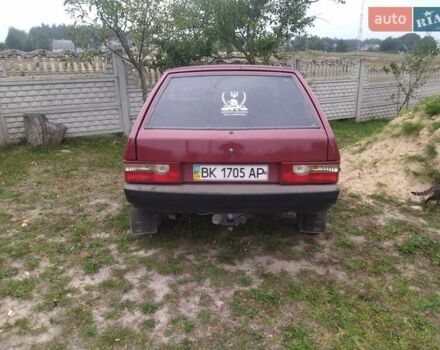 Красный ВАЗ 2109, объемом двигателя 1.5 л и пробегом 150 тыс. км за 980 $, фото 1 на Automoto.ua