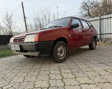 Красный ВАЗ 2109, объемом двигателя 1.5 л и пробегом 200 тыс. км за 1200 $, фото 1 на Automoto.ua