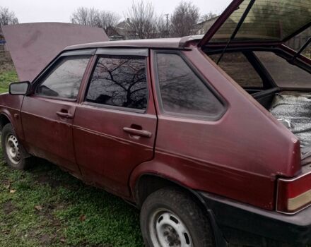 Красный ВАЗ 2109, объемом двигателя 1.3 л и пробегом 220 тыс. км за 381 $, фото 2 на Automoto.ua