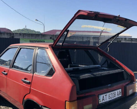 Красный ВАЗ 2109, объемом двигателя 1.5 л и пробегом 85 тыс. км за 900 $, фото 7 на Automoto.ua