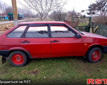 Красный ВАЗ 2109, объемом двигателя 1.5 л и пробегом 42 тыс. км за 700 $, фото 1 на Automoto.ua