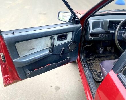 Красный ВАЗ 2109, объемом двигателя 1.5 л и пробегом 200 тыс. км за 1500 $, фото 6 на Automoto.ua