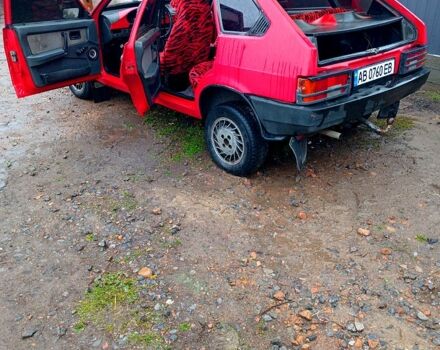 ВАЗ 2109 1992 у Вінниці на Automoto.ua Червоний ВАЗ 2109, об'ємом двигуна 1.5 л та пробігом 0 тис. км за 1000 $, фото 7 на Automoto.ua