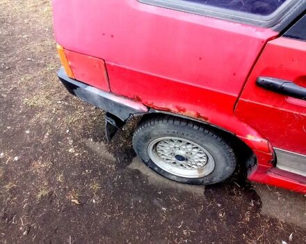 Червоний ВАЗ 2109, об'ємом двигуна 1.3 л та пробігом 300 тис. км за 650 $, фото 4 на Automoto.ua