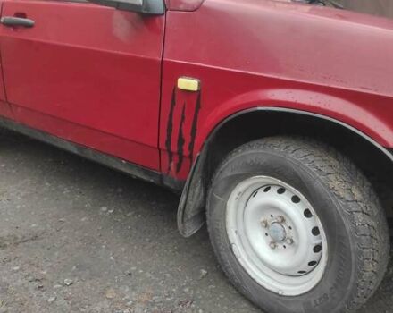 Красный ВАЗ 2109, объемом двигателя 1.5 л и пробегом 150 тыс. км за 1400 $, фото 4 на Automoto.ua